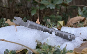 Read more about the article Hamans Titanium EDC Pry Tool