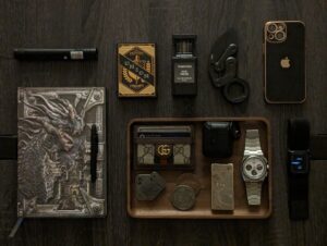 Read more about the article Fadandboujee's EDC Essentials @fadandboujee